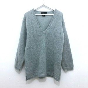 August Silk Light Gray V-Neck Sweater